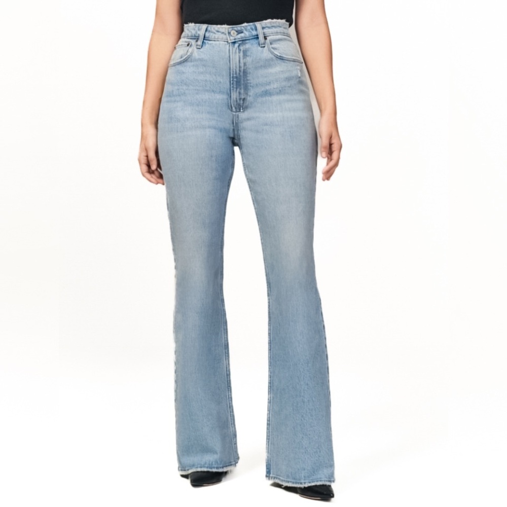 Abercrombie Ultra High Rise Flare Jeans Distressed Light Wash NWT
